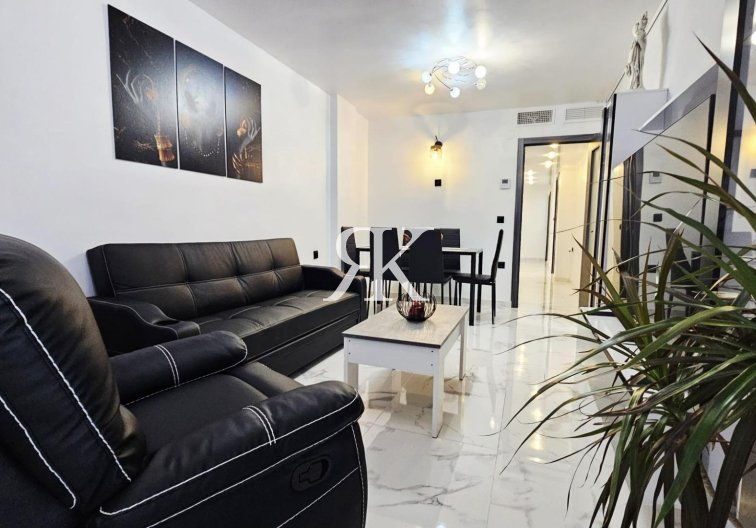 Apartamento  - Segunda mano - Torrevieja - Acequion