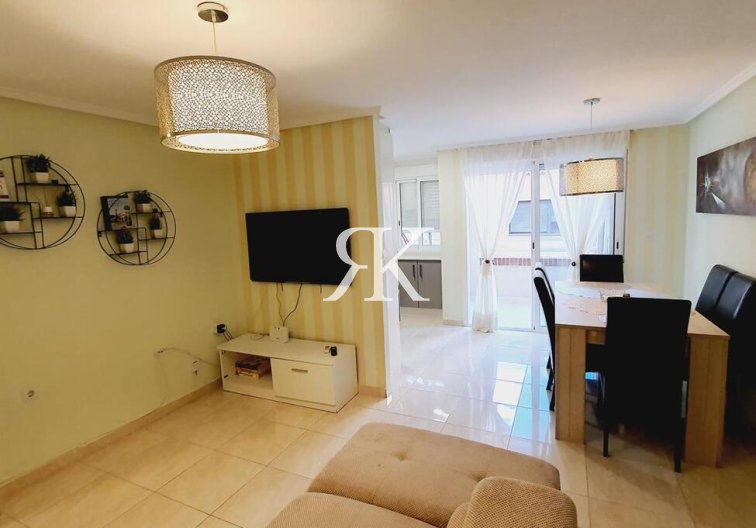 Apartamento  - Segunda mano - Torrevieja - Centro