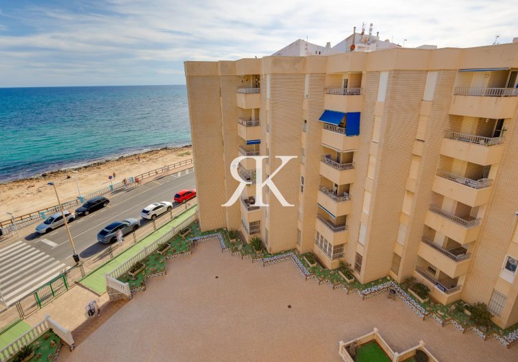Apartamento  - Segunda mano - Torrevieja - Centro