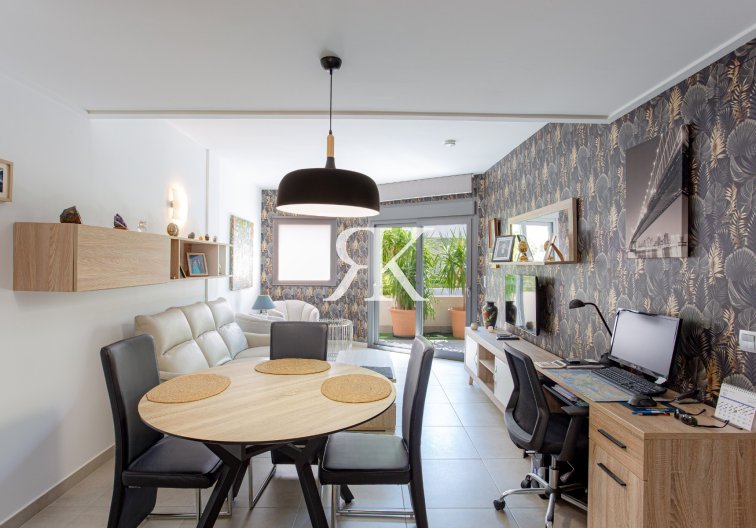 Apartamento  - Segunda mano - Torrevieja - Costa Blanca