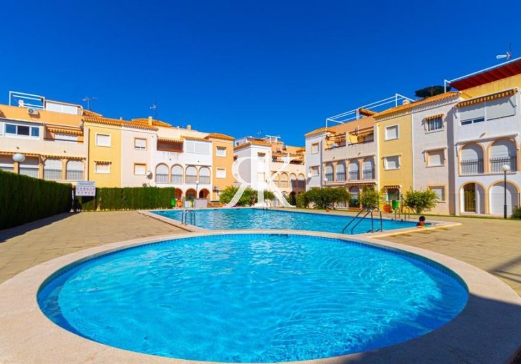 Apartamento  - Segunda mano - Torrevieja - La Veleta