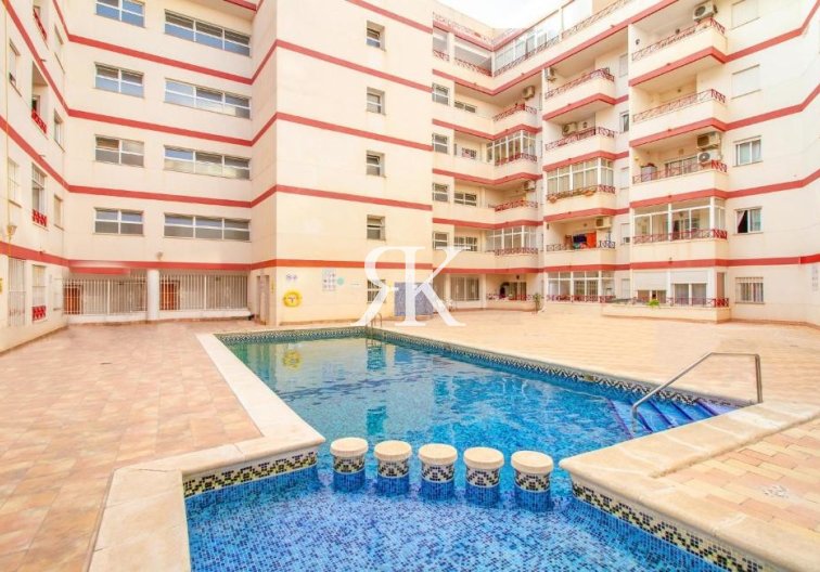 Apartamento  - Segunda mano - Torrevieja - Parque De Las Naciones