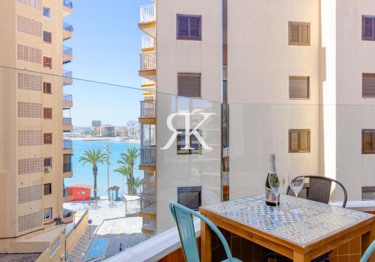 Apartamento  - Segunda mano - Torrevieja - Playa del Cura