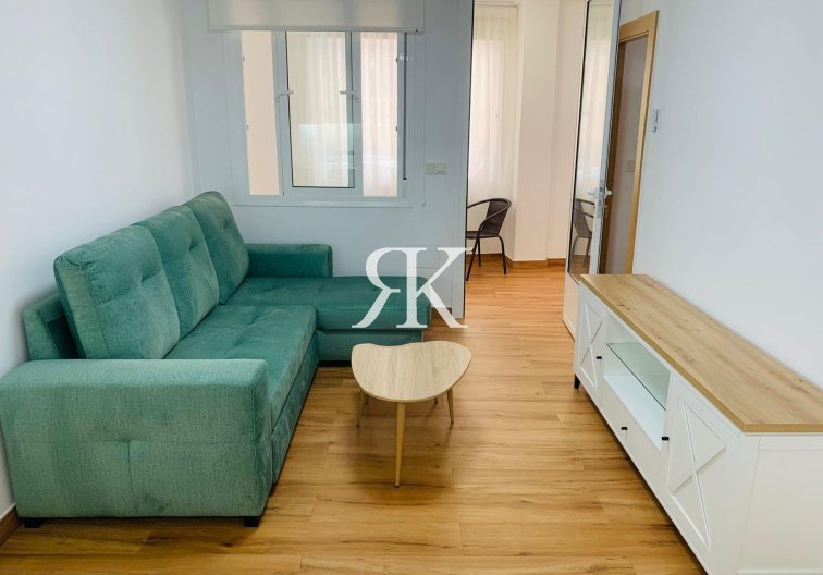 Apartamento  - Segunda mano - Torrevieja - Playa del Cura