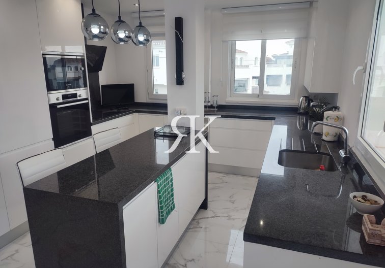 Apartment - Resale - Hacienda Riquelme Golf Resort - Inland