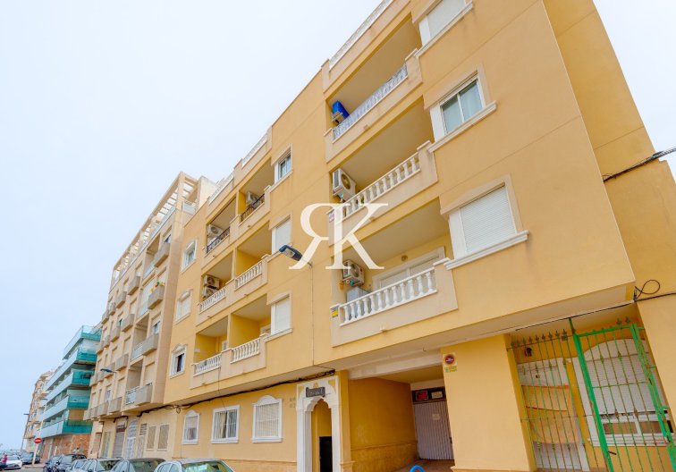 Apartment - Resale - Torrevieja - Curva de Palangre