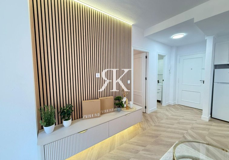 Apartment - Resale - Torrevieja - Parque De Las Naciones