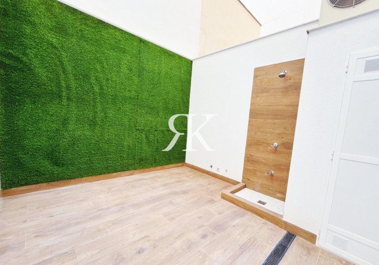 Apartment - Resale - Torrevieja - Playa del Cura