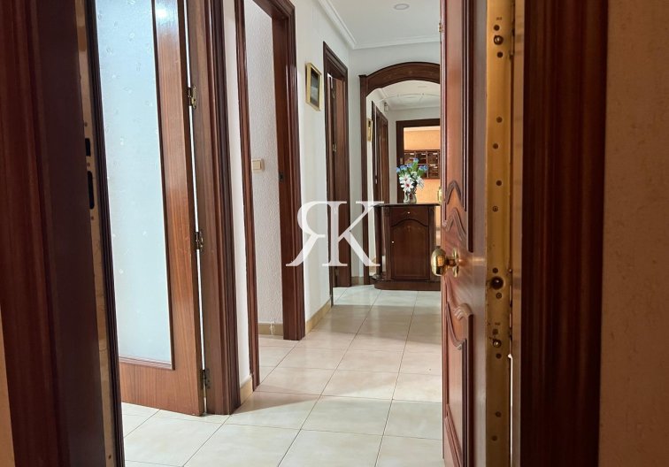 Apartment - Resale - Torrevieja - Playa del Cura