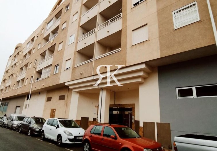 Apartment - Resale - Torrevieja - Torrevieja