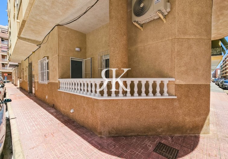 Appartement begane grond - Herverkoop - Torrevieja - El Acequión