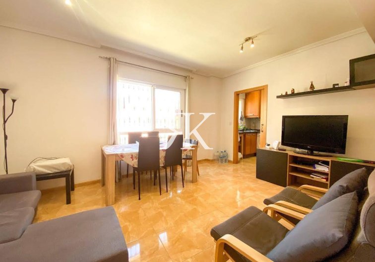 Appartement - Herverkoop - Almoradí - Colegio Canales Y Martinez