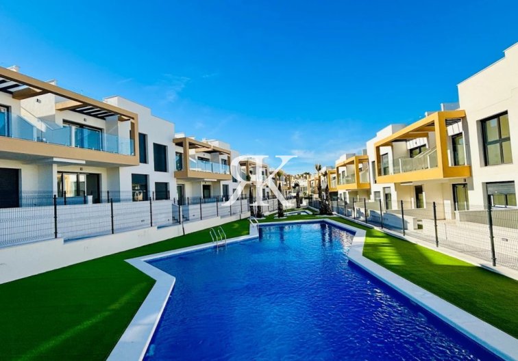 Appartement - Herverkoop - Las Filipinas - Inland