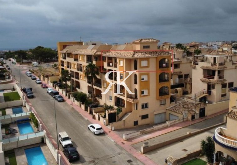 Appartement - Herverkoop - Orihuela Costa - Costa Blanca