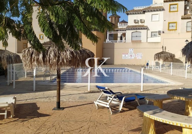 Appartement - Herverkoop - Orihuela Costa - LOMAS CABO ROIG
