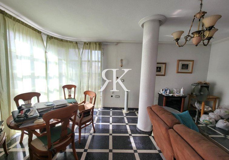 Appartement - Herverkoop - Torrevieja - Centro