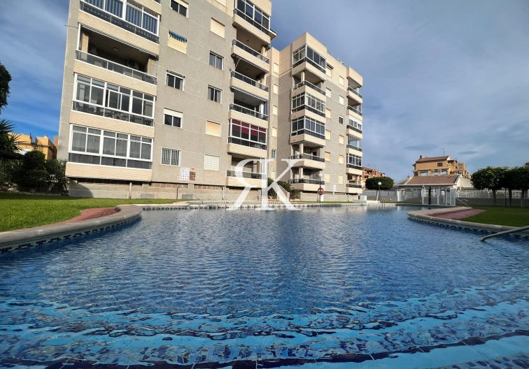 Appartement - Herverkoop - Torrevieja - Costa Blanca