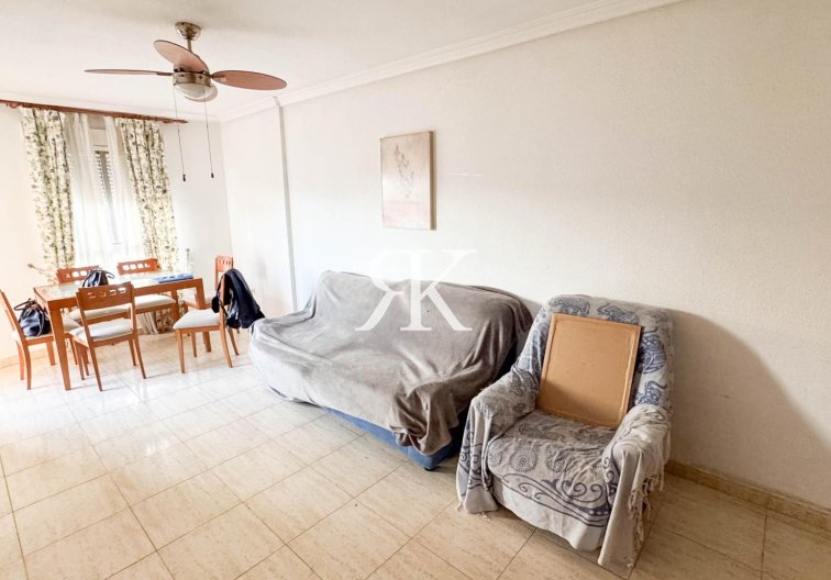 Appartement - Herverkoop - Torrevieja - Parque De Las Naciones