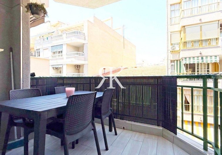 Appartement - Herverkoop - Torrevieja - Playa del Cura