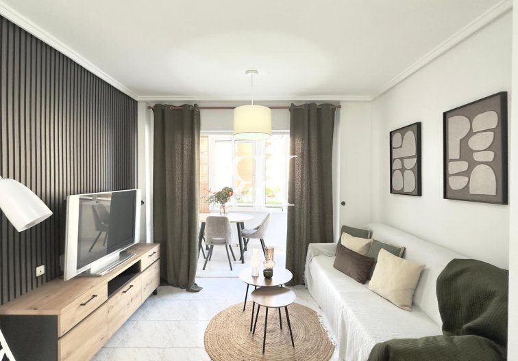 Appartement - Herverkoop - Torrevieja - Playa del Cura