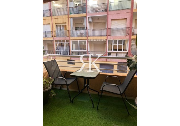 Appartement - Herverkoop - Torrevieja - Torrevieja