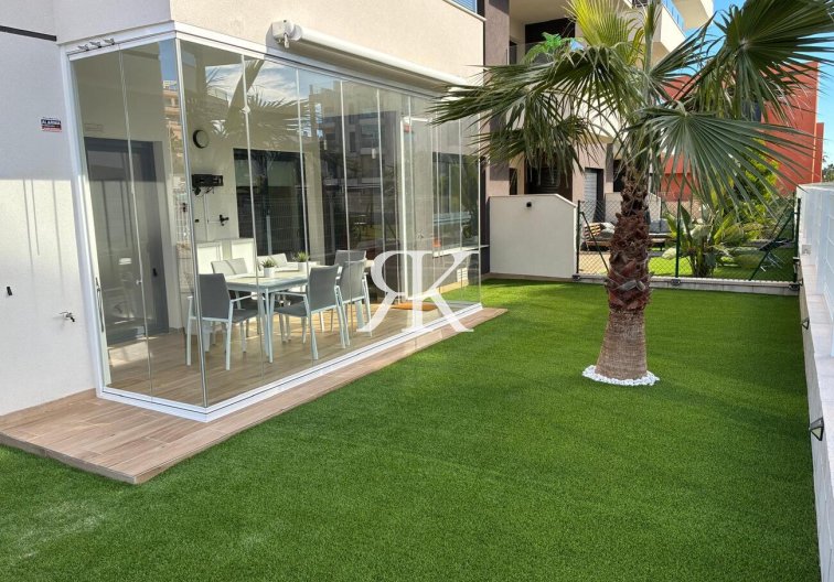 Appartement - Revente - Villamartin - Costa Blanca