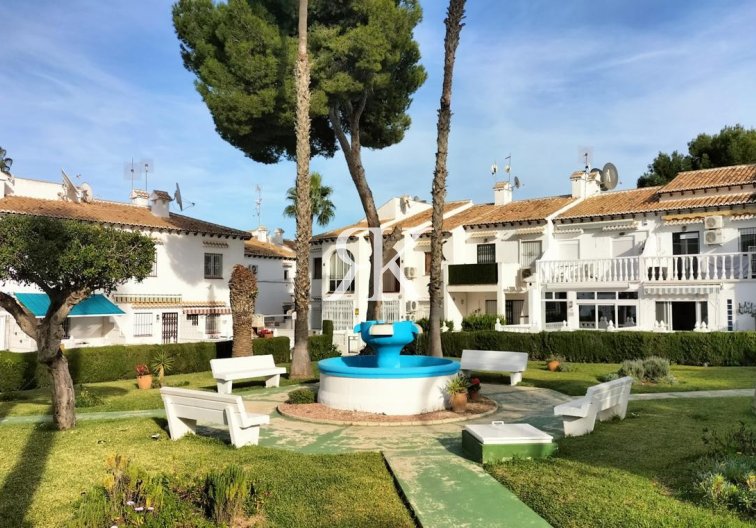 Bungalow au rez-de-chaussée - Revente - Torrevieja - Los Balcones - Lago Jardin