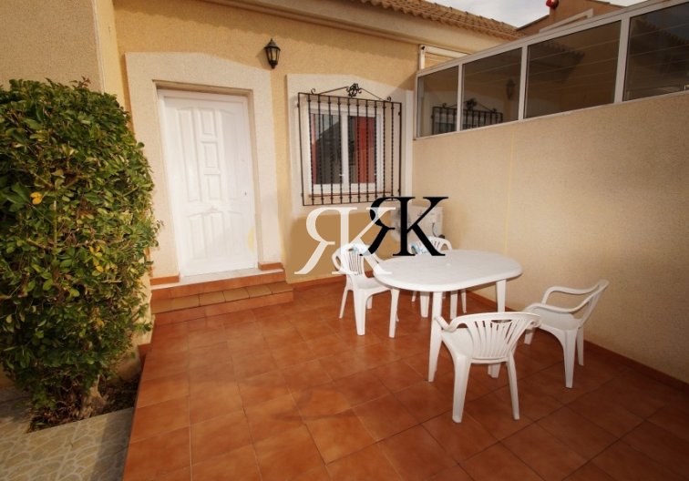 Bungalow - Herverkoop - Torrevieja - Aguas Nuevas