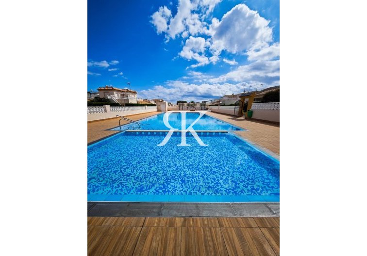 Bungalow - Resale - Torrevieja - Los Balcones - Los Altos Del Edén