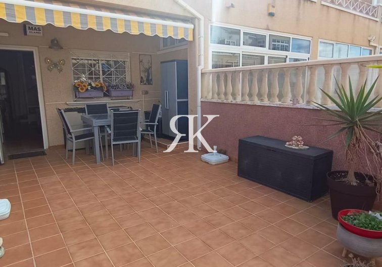 Bungalow - Segunda mano - Orihuela Costa - Los Almendros-la Florida