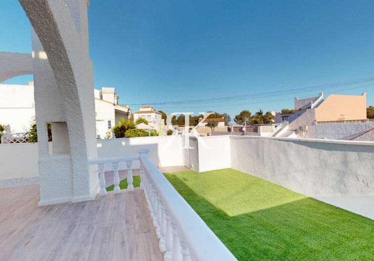 Bungalow - Wiederverkauf - Orihuela Costa - Costa Blanca