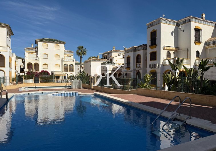 Bungalow - Wiederverkauf - Torrevieja - Cañada Del Molino