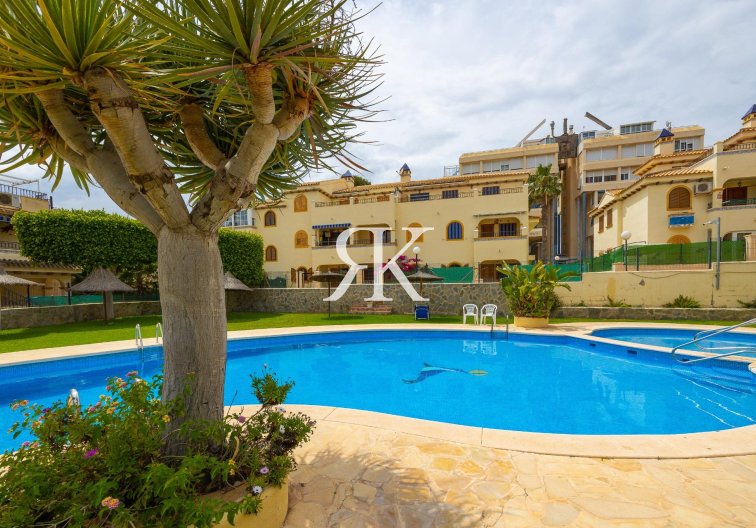 Bungalow - Wiederverkauf - Torrevieja - Torre La Mata