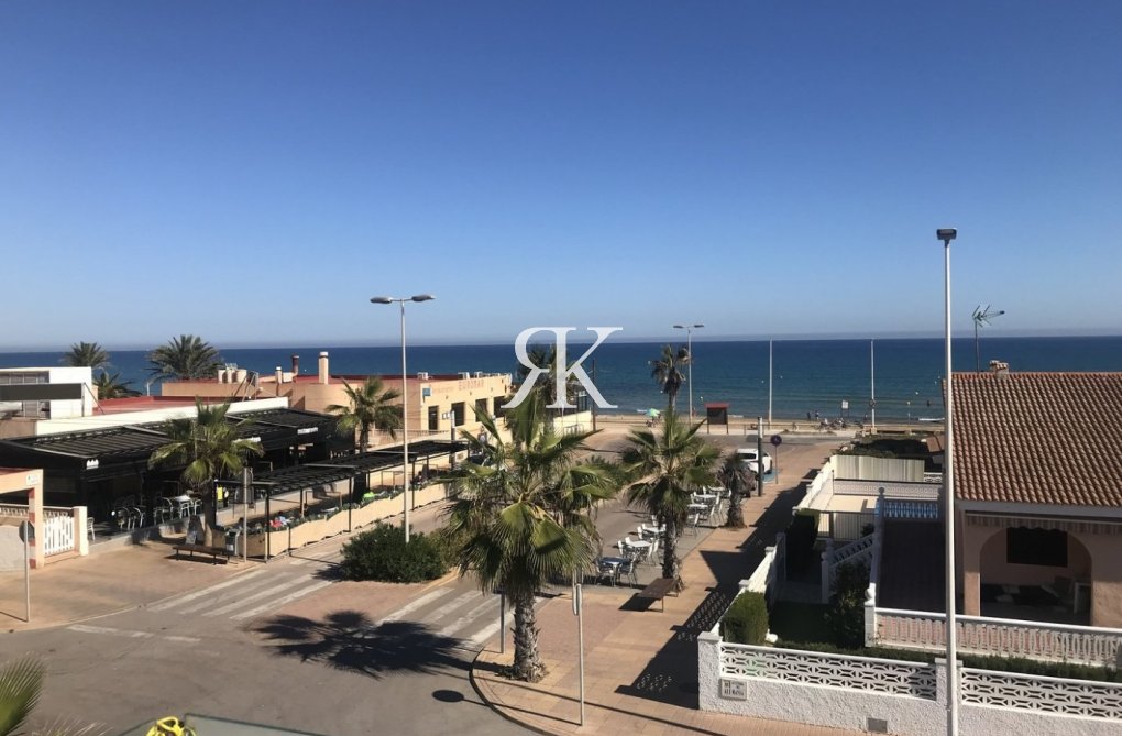 Construction Neuve - villa - Torrevieja - La Mata