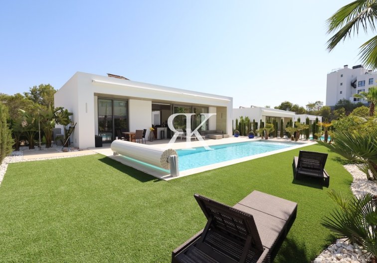 Detached Villa - Resale - Orihuela Costa - Las Colinas Golf & Country Club