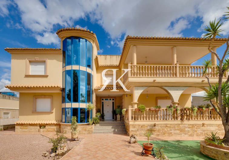 Detached Villa - Resale - Orihuela - Torremendo