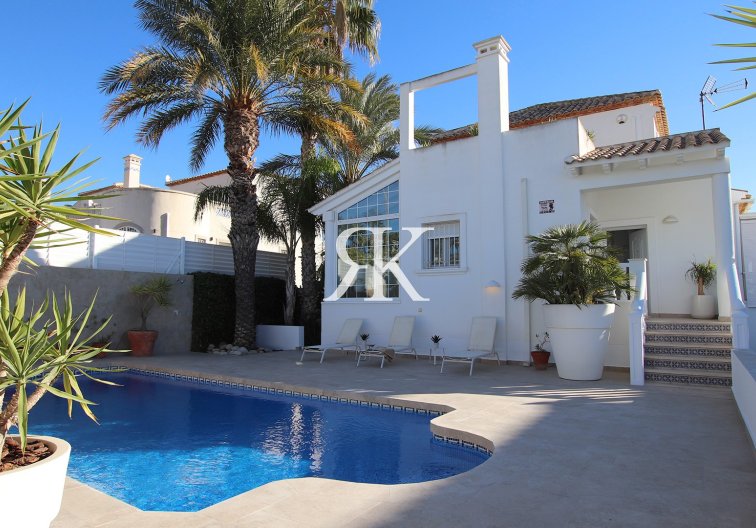 Detached Villa - Resale - San Fulgencio - San Fulgencio