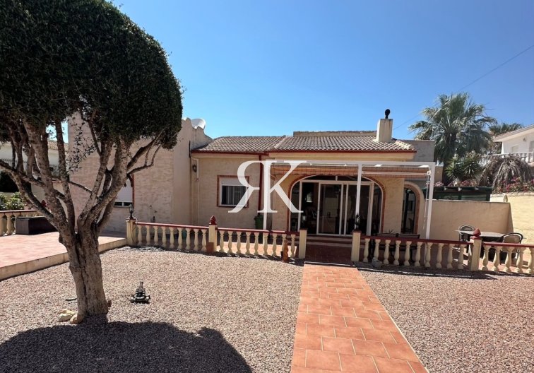 Detached Villa - Resale - Torrevieja - El Chaparral