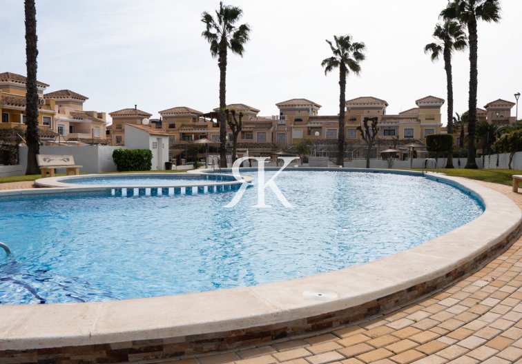 Doppelhaushälfte - Wiederverkauf - Torrevieja - Aguas Nuevas