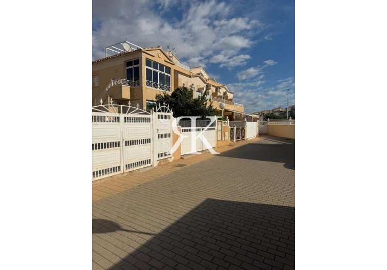 Duplex - Wiederverkauf - Torrevieja - Torretas