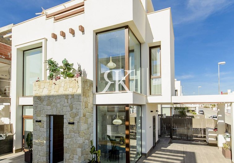 Freistehende Villa - Auf Wunsch gebaut - La Manga del Mar Menor - La Manga del Mar Menor