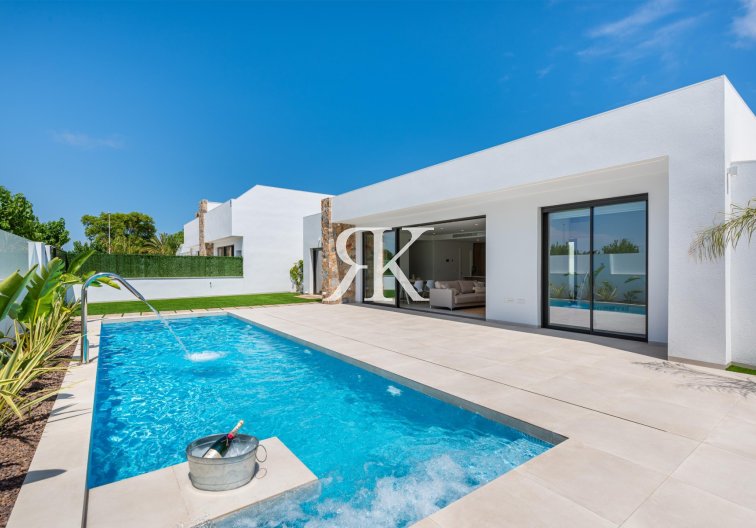 Freistehende Villa - Auf Wunsch gebaut - Los Alcázares - La Serena Golf