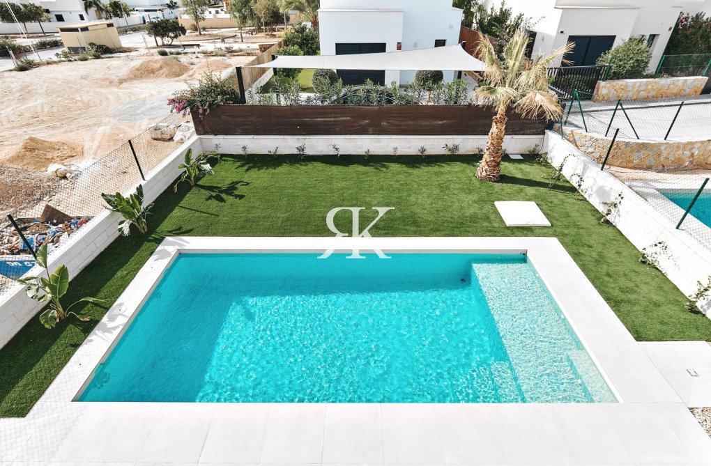  - Freistehende Villa - Los Montesinos - La Herrada