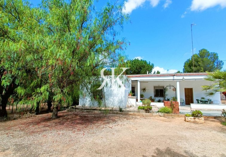 Freistehende Villa - Wiederverkauf - Hondón de las Nieves - Hondón de las Nieves