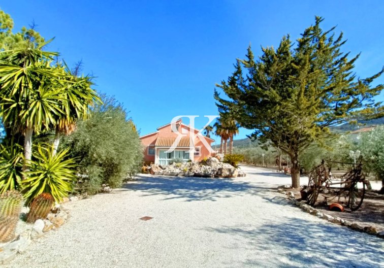 Freistehende Villa - Wiederverkauf - Hondón de los Fráiles - Hondón de los Fráiles