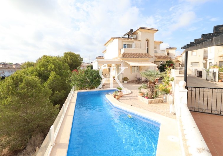 Freistehende Villa - Wiederverkauf - Orihuela Costa - Playa Flamenca