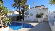 Freistehende Villa - Wiederverkauf - San Fulgencio - C519