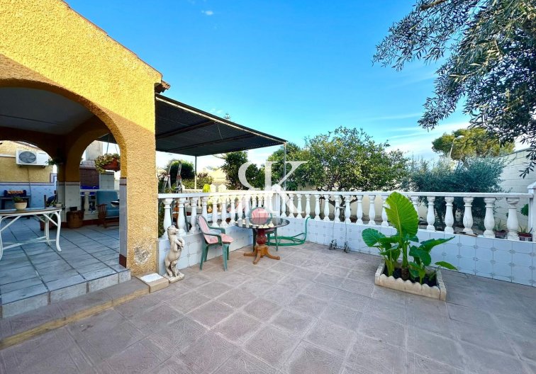 Freistehende Villa - Wiederverkauf - Torrevieja - Los Balcones - Los Altos 