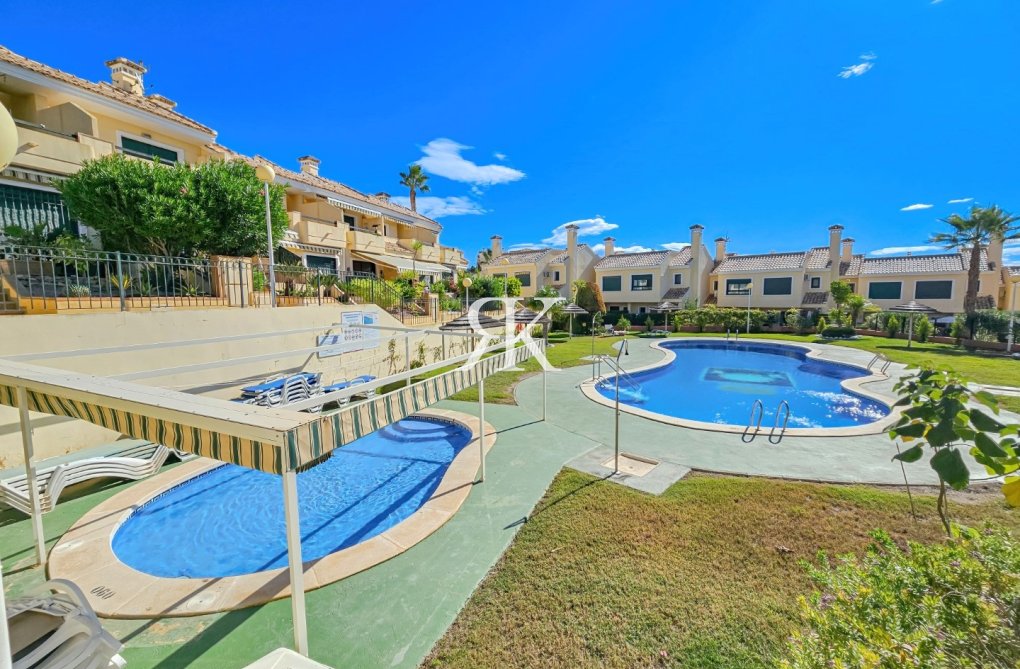 Herverkoop - Appartement - Orihuela Costa - Campoamor