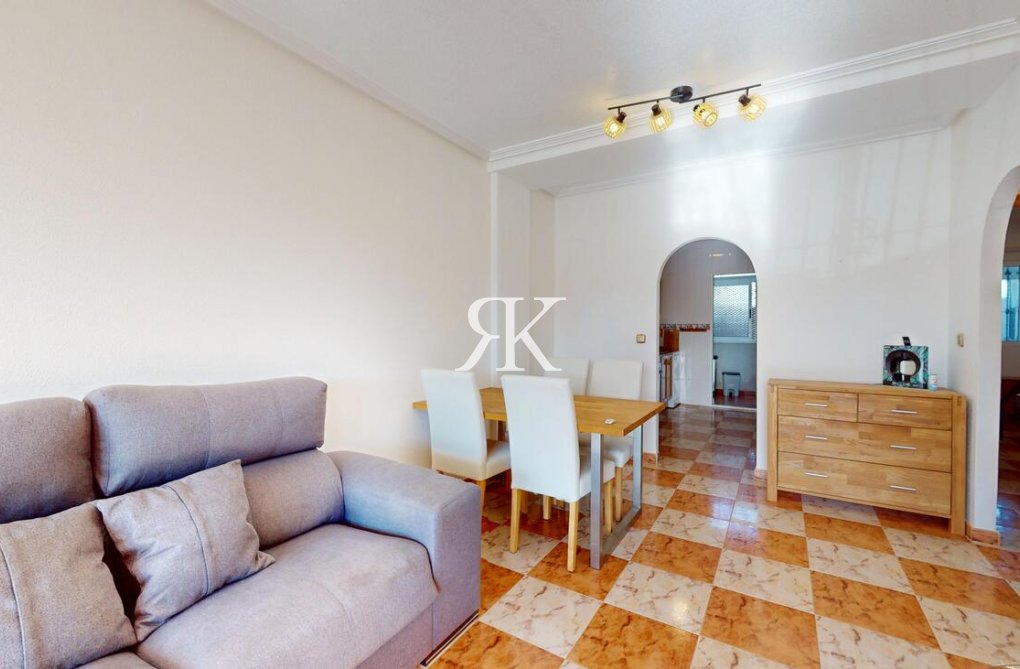 Herverkoop - Appartement - Orihuela Costa - La Zenia